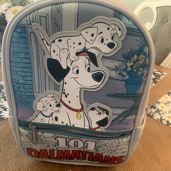 101 Dalmatians backpack and wallet/wristlet *RARE* main image 5